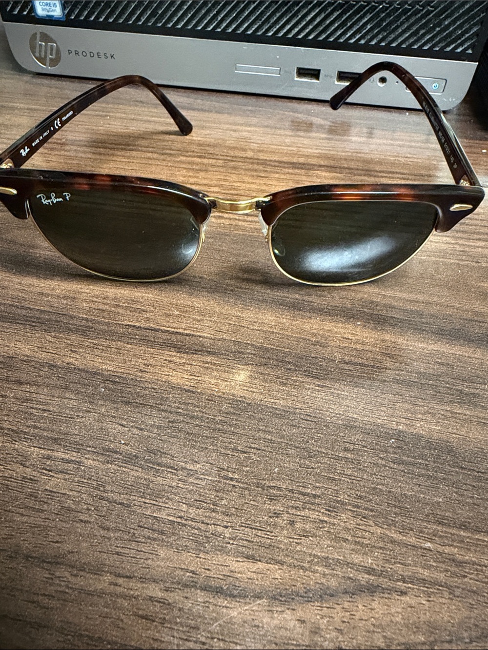 Ray-Ban Clubmaster Sunglasses - Tortoise & Gold with Dark Green Lenses